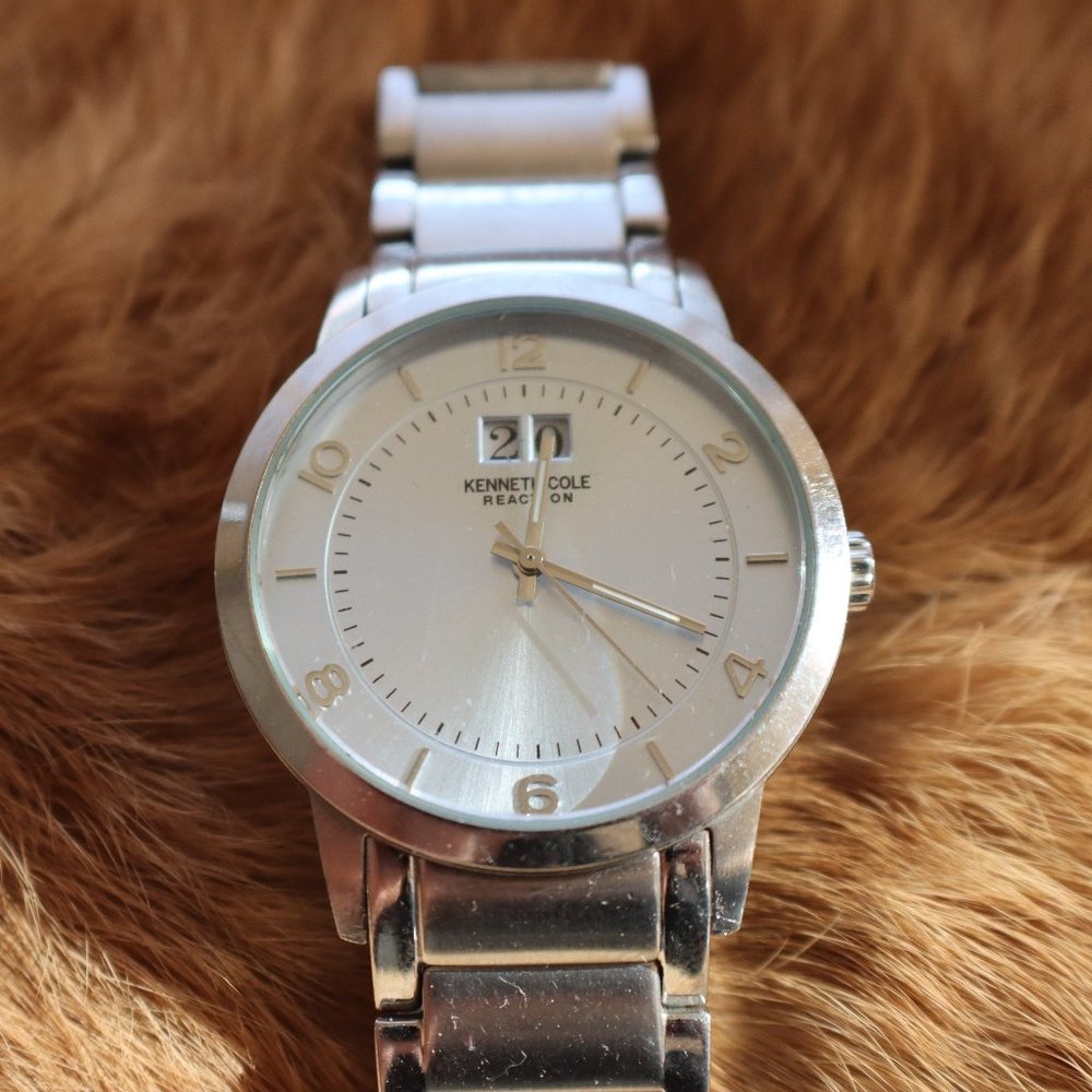 Kenneth Cole Reaction Big Date Watch